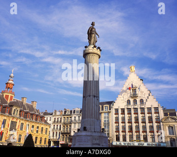 FRANKREICH NORD/PAS-DE-CALAIS LILLE PLACE DU GENERAL DE GAULLE Stockfoto