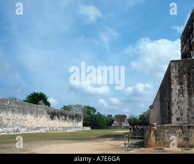 Der große Ballspielplatz in der Maya-Ruinen in Chichen Itza, Halbinsel Yucatan, Mexiko Stockfoto