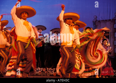 Mexiko, Cancun, mexikanische Folklore Tanz, Teatro de Cancun. Stockfoto