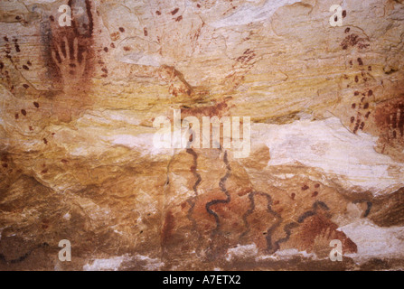 Aborigines Höhlenmalerei, KIngs Canyon, Zentral-Australien Stockfoto