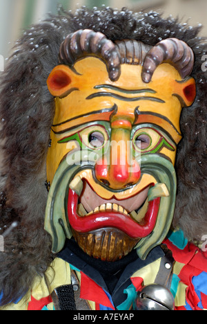 Bunte Maske Dämon Schwäbisch-alemannischen Karneval Rottenburg am Neckar Baden-Württemberg Deutschland Stockfoto
