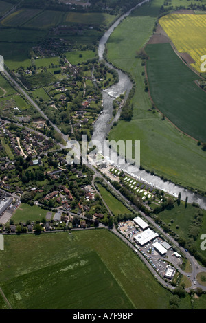 Hohen Niveau schrägen Luftbild südlich der Themse in der Nähe von Wallingford-Oxfordshire-England-UK Stockfoto