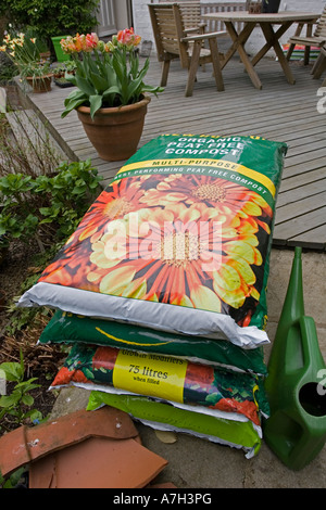 Große Taschen von Torf frei Mehrzweck organischen Kompost Cotswolds UK Stockfoto