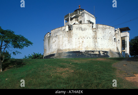 Fort Victoria war einst ein Aussichtspunkt für Cape Coast Castle, Cape Coast, Ghana Stockfoto