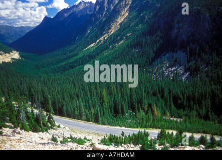 Washington-Pass, Blick nach Osten, Cascade Mountains, North Cascades Highway, Highway 20, Washington, USA, Nordamerika Stockfoto