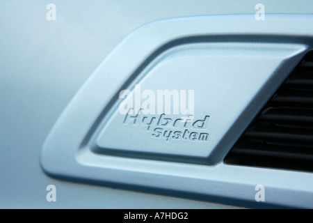 Seite Detail auf ein 2002 Toyota Prius Hybrid-Auto. Stockfoto