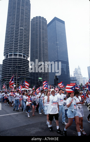 USA, IL, Chicago. Chicagos Puerto Rican Day Parade. Stockfoto