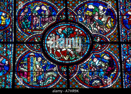 Fenster aus buntem Glas, Glasmalerei, die Kathedrale von Chartres, Kathedrale Notre-Dame de Chartres, Chartres, Region Centre, Frankreich, Europa Stockfoto