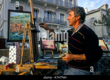 1, 1, Franzose, französischer Mann, Künstler, Maler, Malerei, Französisches Baskenland, Stadt, Saint-Jean-de-Luz, Frankreich, Europa Stockfoto