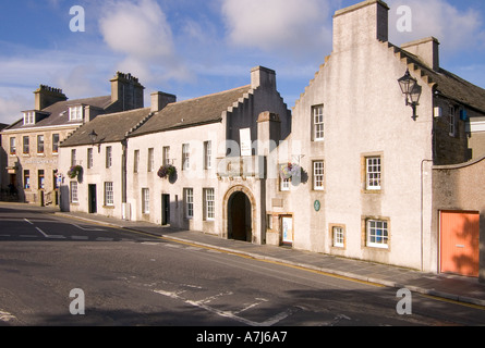 Dh Tankerness House KIRKWALL ORKNEY Orkney Museum breiten Eingang von der Straße aus Schottland Stockfoto