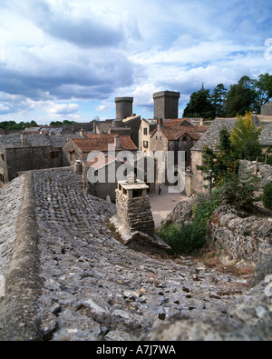 Foto von La Couvertoirade - eine nahezu intakte mittelalterliche Festungsstadt im Aveyron Stockfoto