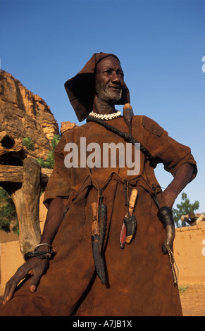 traditionelle Jäger, Telí Dorf, Dogon Landes, Mali Stockfoto