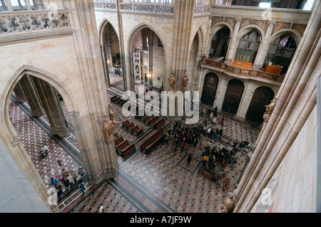 Innenraum der St.-Veits-Kathedrale Hradschin Burg Tschechische Republik Prag Stockfoto