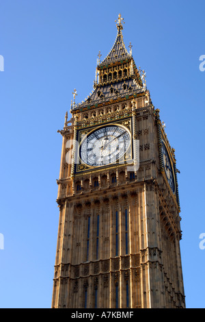 Nahaufnahme von Big Ben, Teil der Häuser von Parlament, London. Stockfoto