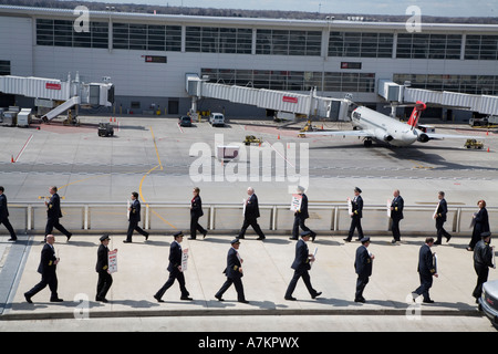 Airline Arbeiter protestieren Executive Boni Stockfoto