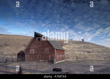 NA, USA, NE Oregon Wallowa County, rote Scheune Stockfoto