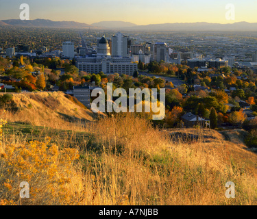 SALT LAKE CITY, UTAH. USA. Innenstadt von Salt Lake City & Salt Lake Valley im Herbst. Wasatch Frontseite. Stockfoto