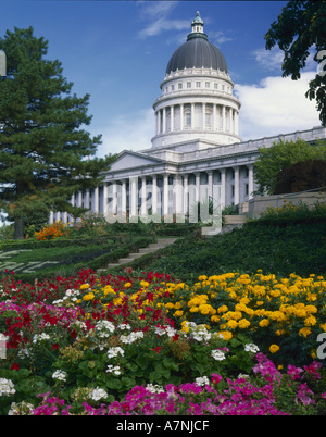 SALT LAKE CITY, UTAH. USA. Utah State Capitol Building & Blumen Garten. Stockfoto