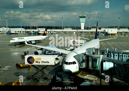 Munchen De Franz J Straus Flughafen Flugzeug lufthansa Stockfoto