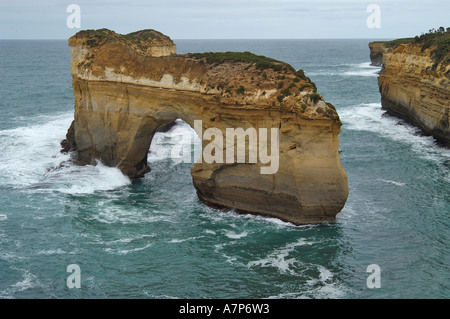 Felsen im Meer Küste an der Loch Ard Gorge Port Campbell np victoria Australien Stockfoto