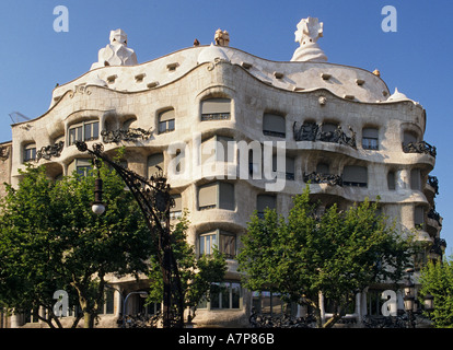 Spanien Katalonien Barcelona Passeig de Gracia Gaudi s La Pedrera gebaut 1905 Stockfoto