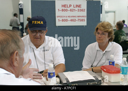 Florida Charlotte County, Port Charlotte, Gemeinde, Nachbarschaft, Wohngebiet, Zentrum, Zentrum, State FEMA Disaster Recovery Center, Zentrum, Federal Emergency Stockfoto