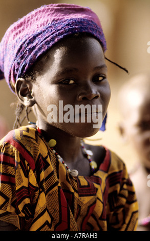 Mali, Bozo Mädchen, ethnische Gruppe, die entlang des Niger-Flusses Leben Stockfoto