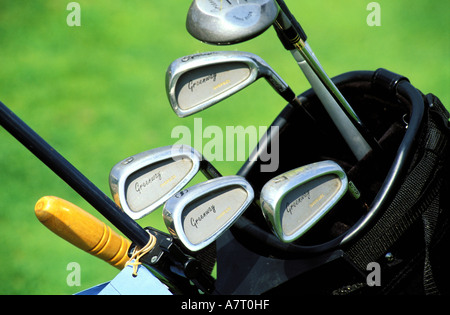 Frankreich, Pyrenees Atlantiques, Pays Basque, Tasche von Golfschlägern Stockfoto