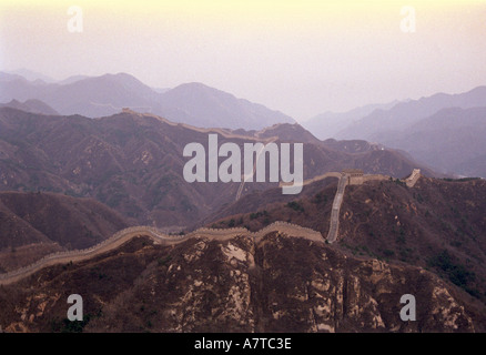 große Mauer in China im Herbst Stockfoto