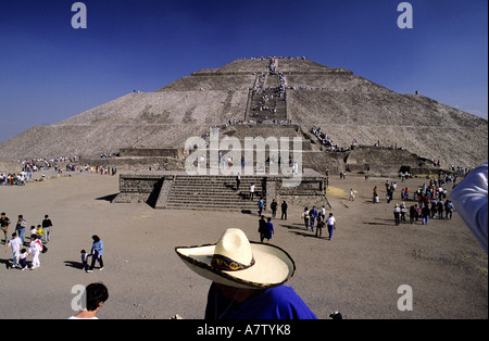 Mexiko, Mexico State, Teotihuacan, Pyramide der Sonne Stockfoto
