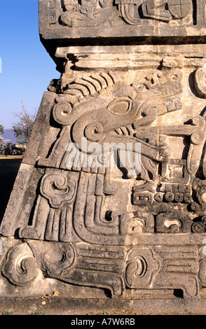 Standort Mexiko, Morelos Zustand, Xochicalco Weltkulturerbe der UNESCO, gefiederte Schlange Pyramide (Quetzalcoatl) Stockfoto