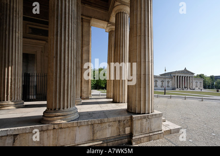 Pfeilerhalle und Museum Glyptothek bei der Königen-Platz, München, Oberbayern, Deutschland Stockfoto