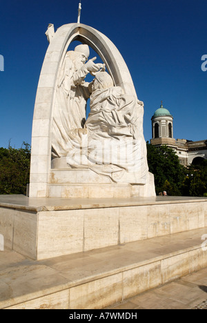 Denkmal auf dem Dome von Esztergom, Ungarn Stockfoto