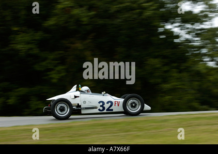 Barry Heuer Rennen seinem 1969 Hai P69 Formel Vee Auto beim Oldtimer Grand Prix Au Grattan XVIII 2004 Stockfoto