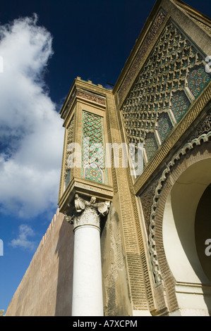 Marokko, Meknes: Bab el Mansour, alte kaiserliche Stadttor erbaut im Jahre 1732 von Moulay Abdallah Stockfoto