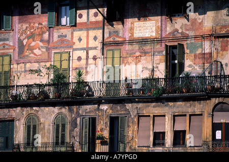 Italien, Venetien, Verona, Piazza Delle Erbe Stockfoto