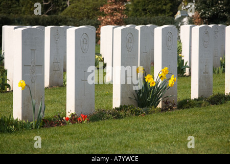 Kriegsgräber im 2. Weltkrieg Ranville Soldatenfriedhof in Calvados Normandie Frankreich Stockfoto