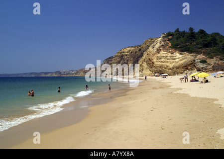 Die westliche Algarve, Praia de Cabanas Velhas, oder Almadena Strand Stockfoto