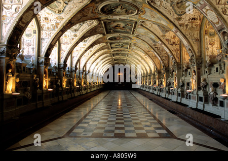 Deutschland, Bayern, München, Residenz, alte Residenz der Herzöge von Bayern, der Ballsaal Renaissance-Stil mit Tonnengewölbe Stockfoto