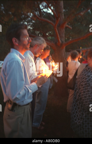 Kerzenlicht-Mahnwache für die Opfer von 9/11 11. September 2001 Selbstmord-Anschläge. St Paul Minnesota MN USA Stockfoto