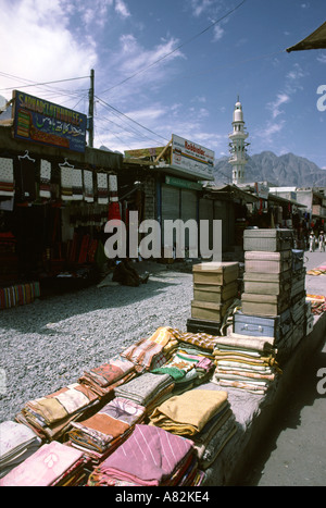 Pakistan Azad Kaschmir Gilgit Minarett der Jamat Khana aus Saddar Basar Stockfoto