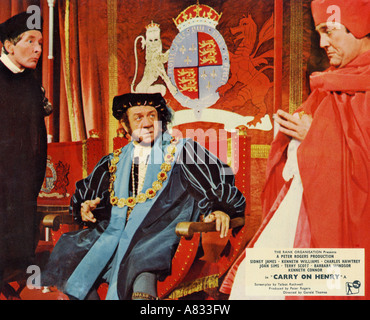 CARRY ON HENRY - 1971 Rang/Peter Rogers Film mit von links Kenneth Williams, Sid James und Terry Scott Stockfoto