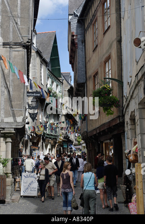 Der engen mittelalterlichen Gassen und Geschäften in Vannes, Bretagne, Frankreich Stockfoto