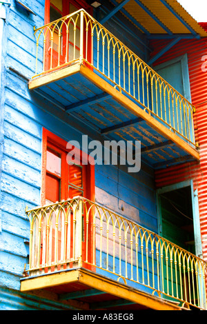 La Boca, ist beliebt, vital und bunten Kunst Gegend von Buenos Aires, das Top-Reiseziel und Heimat des berühmten Tangos Stockfoto