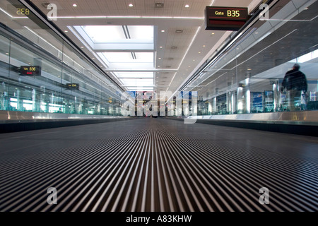 Fahrsteig an der Colorado Denver International Airport Stockfoto