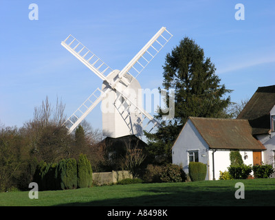 Finchingfield Ente Ende Post Mühle Dorf hölzerne Windmühle Essex England uk gb Stockfoto