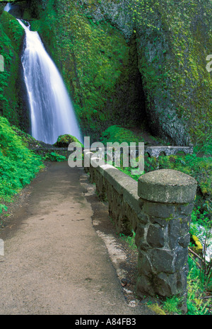 Wahkeena Wasserfälle und Wanderweg Wahkeena fällt Columbia River Gorge Portland Oregon Stockfoto