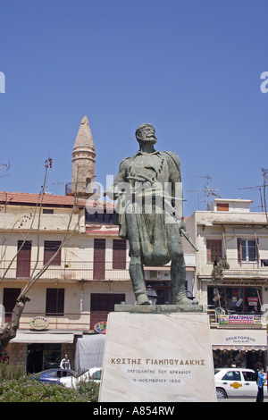 Statue von Kostas Giampoulakis Stockfoto