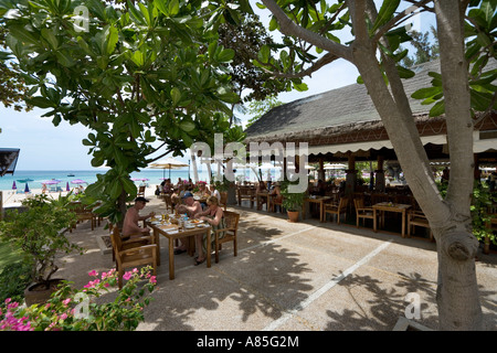 Beachfront Restaurant und Snack-Bar, Kathathani Beach Resort, Phuket, Thailand Stockfoto