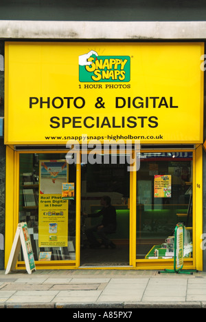 Ladenfront Snappy Snaps Räumlichkeiten Stockfoto